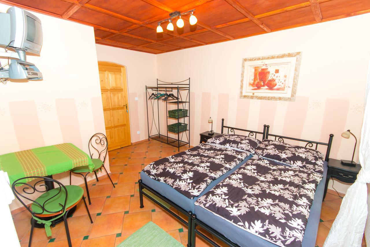 Penzion U Pešků Horní Planá Esterno foto